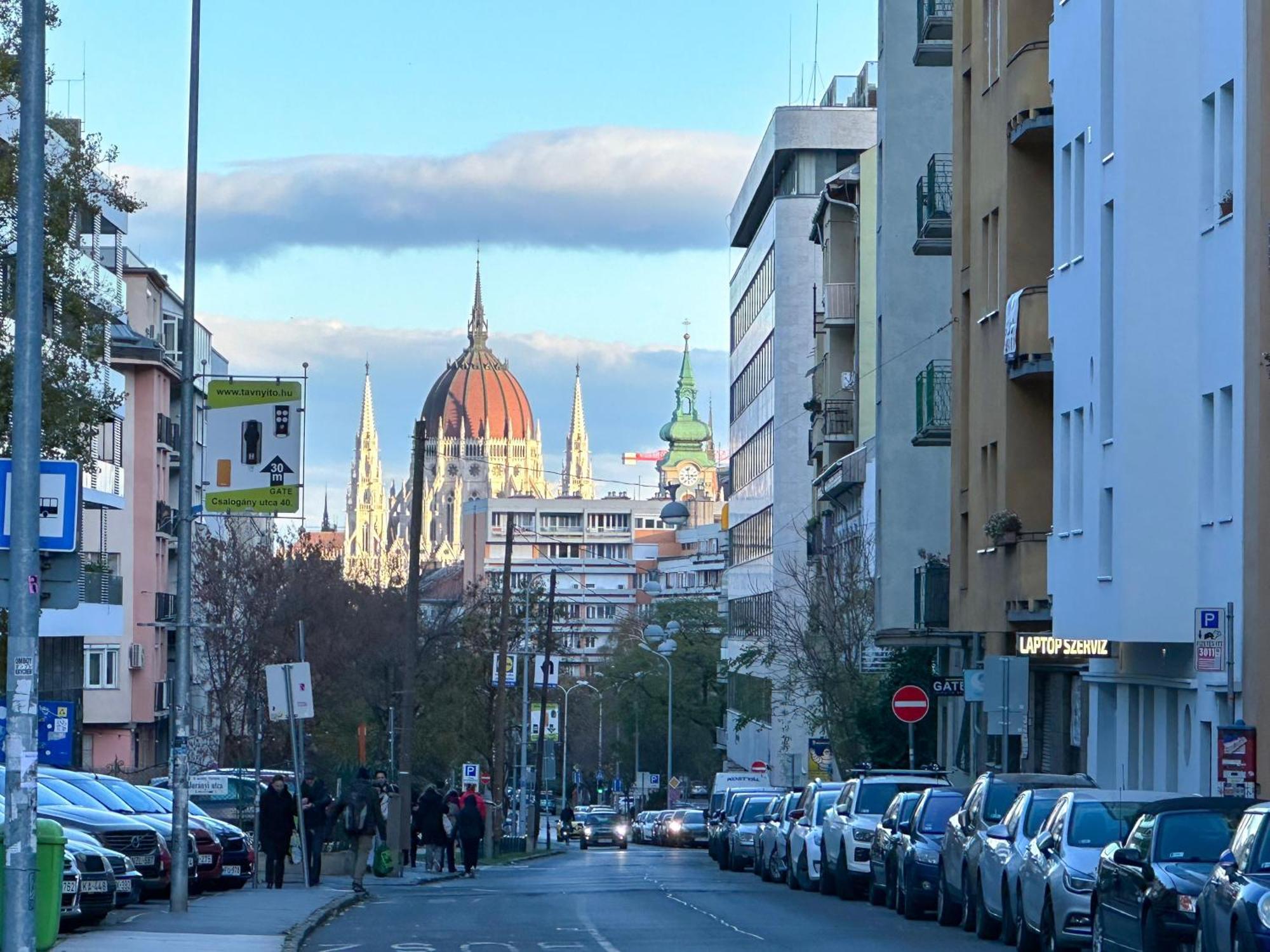 Sunny Castle Apartment Budapest Exterior foto